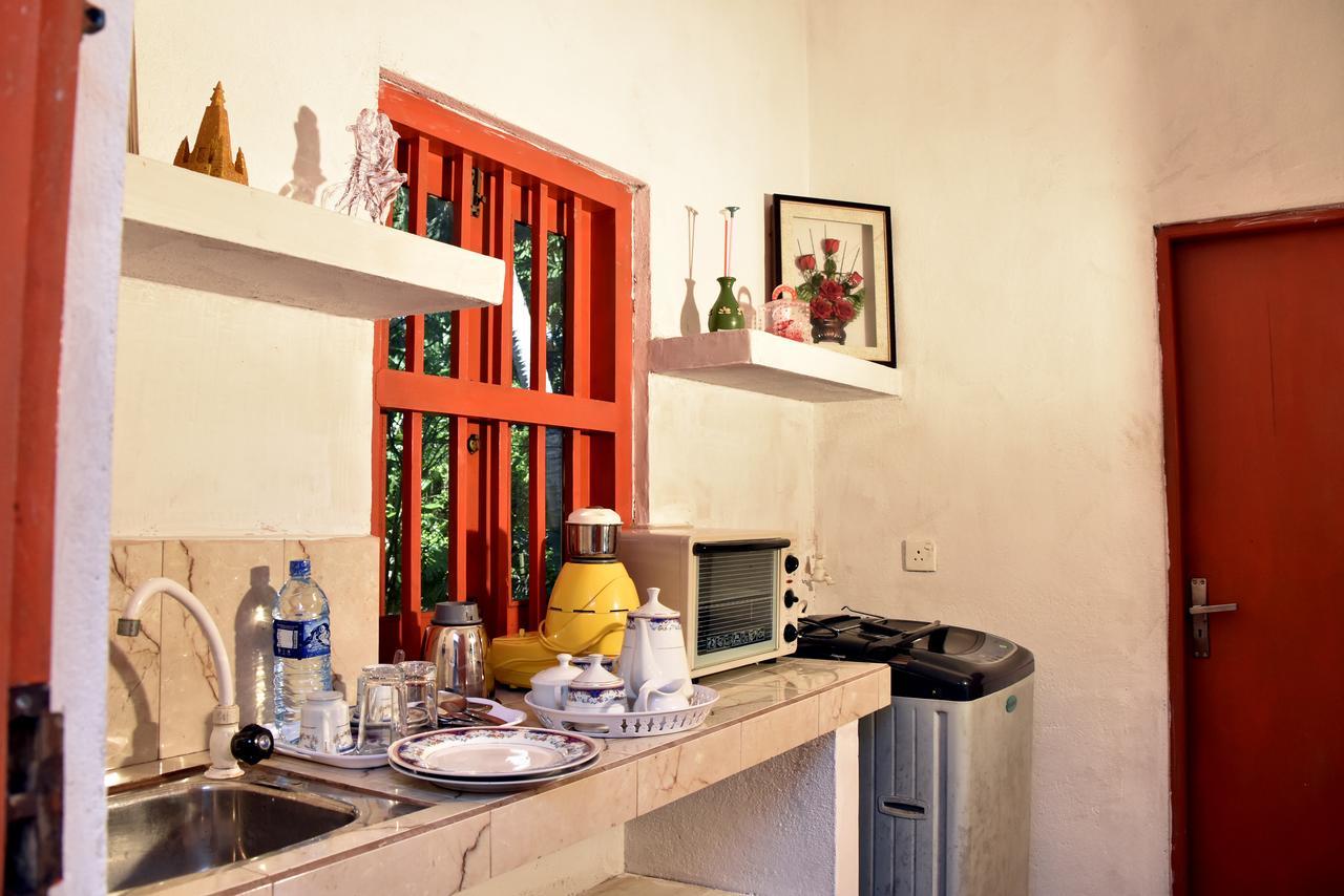 Villa A & A Hikkaduwa Esterno foto